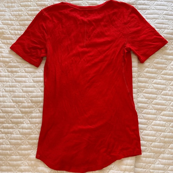 Lululemon Red Short Sleeve Women's Tee - Picture 1 of 3